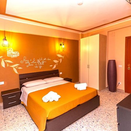 G&C'S Apartment ローマ エクステリア 写真
